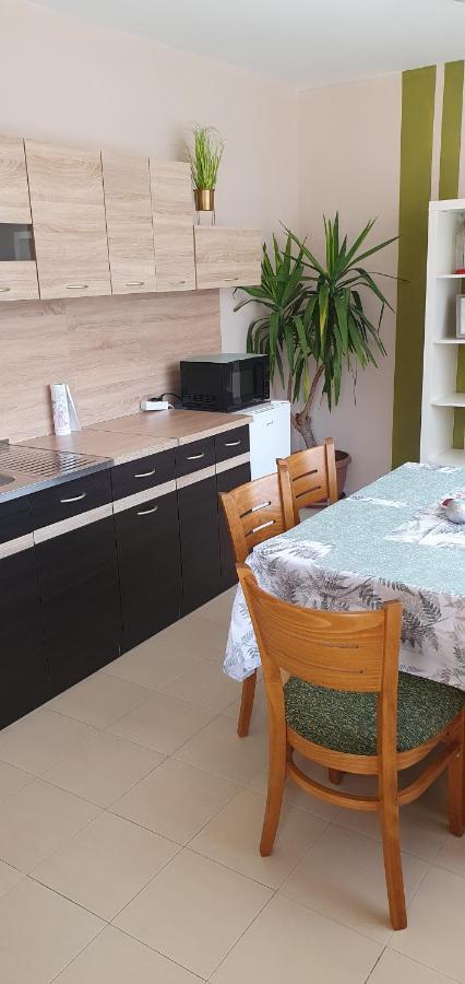 Rooms Lagat Trojan Kültér fotó